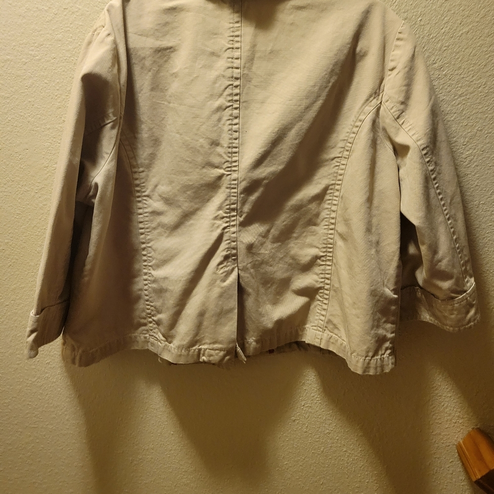 Beige jacket - Picture 4 of 4